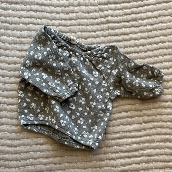 Newborn Baby Bundle - Picture 4 of 10